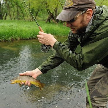 Guide Bios - Driftless Angler